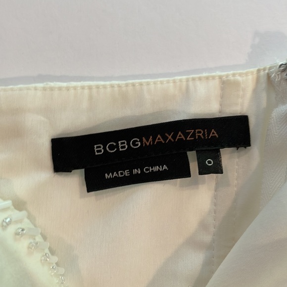 BCBG Maxazria Dress Size 0 - Picture 10 of 12